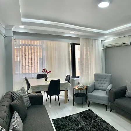 Apartment Sisli Meydanda 2+1 Asansorlu Luks Guvenlikli Daire Istanbul